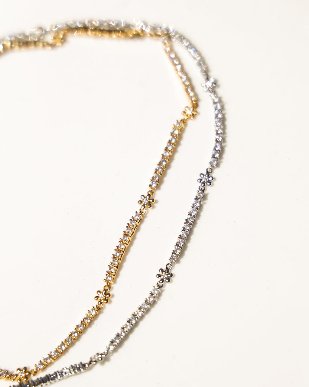 Daisy Ballier Chain Necklace - Gold — alternate view 2