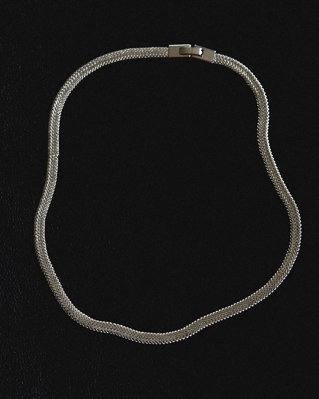 Arezou Chain — another angle