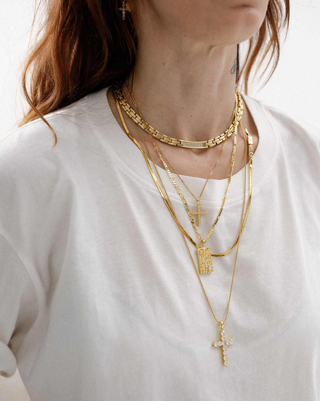 Joni Necklace - Gold — alternate angle
