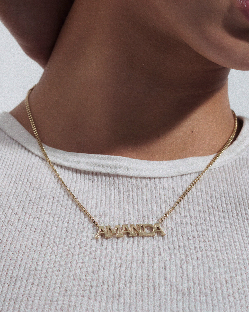 Nameplate Necklace [Vintage] — detail view