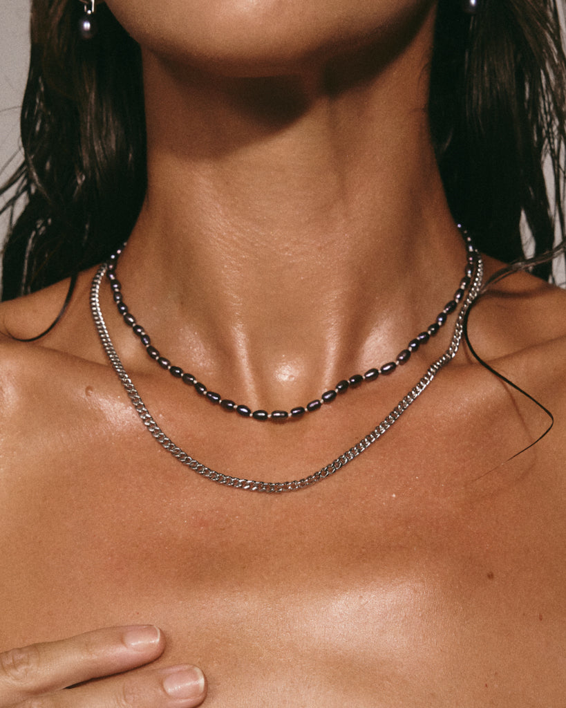 Pearl Chain Necklace Set — detail view 2