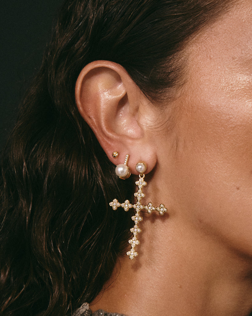 Daisy Stud Cross Earrings — detail view