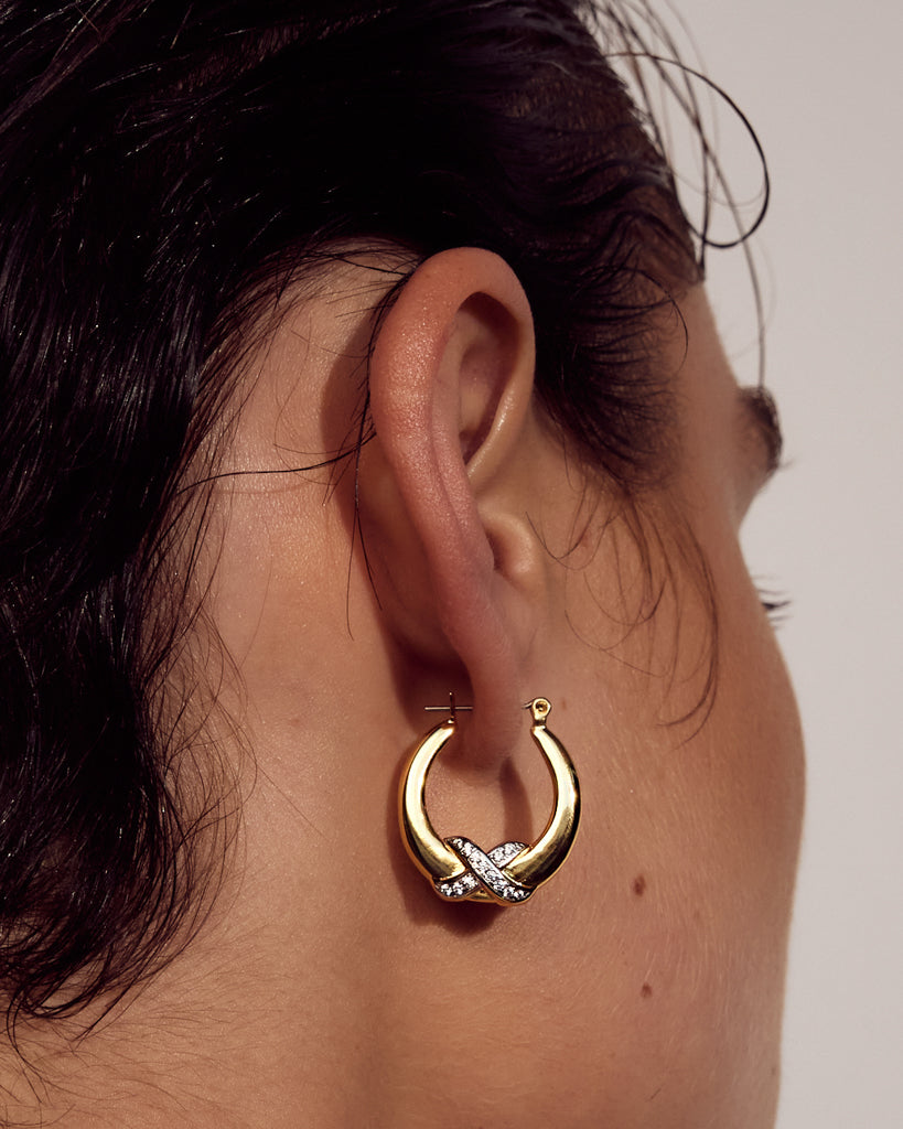 Martina X Hoops — alternate angle