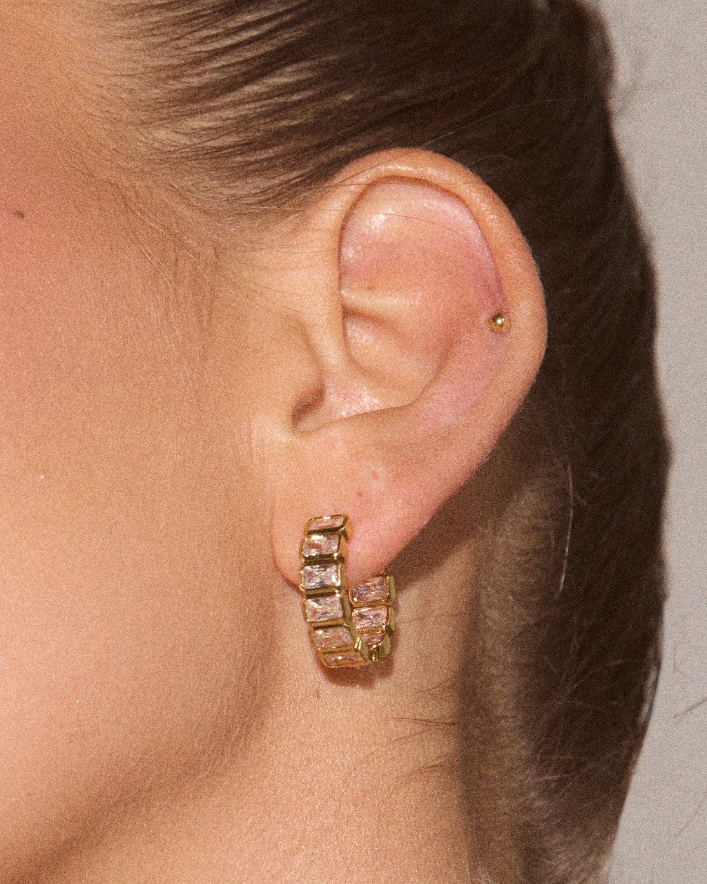Bianca Bezel Hoops — detail view