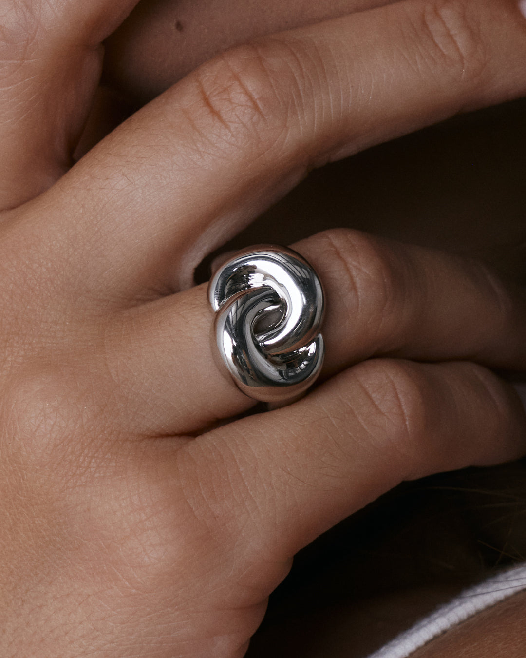Solstice Knot Ring - Gold — alternate view
