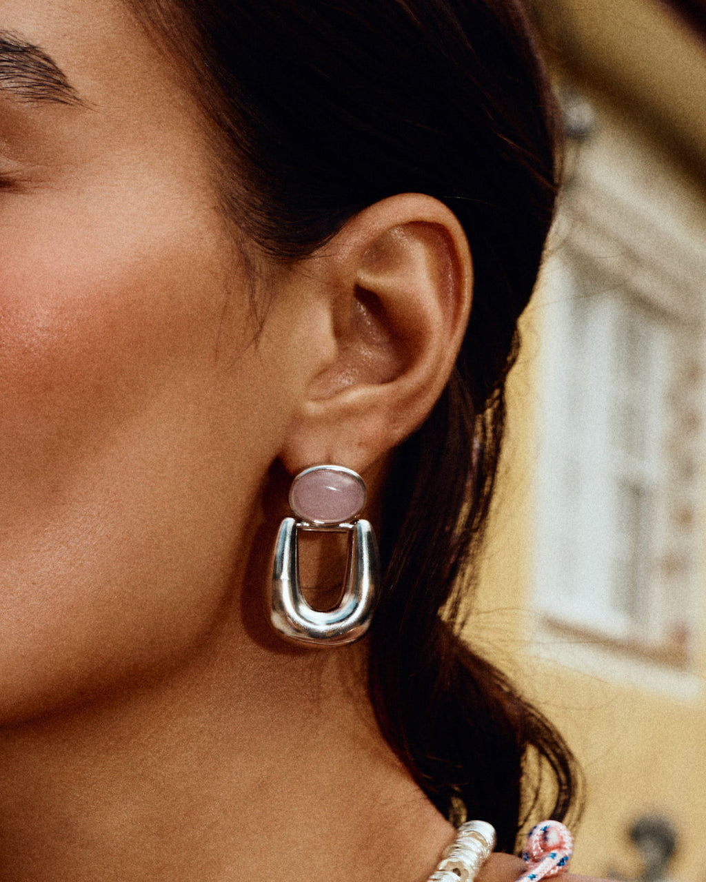 Rose Quartz Rio Earrings - Gold — detail view