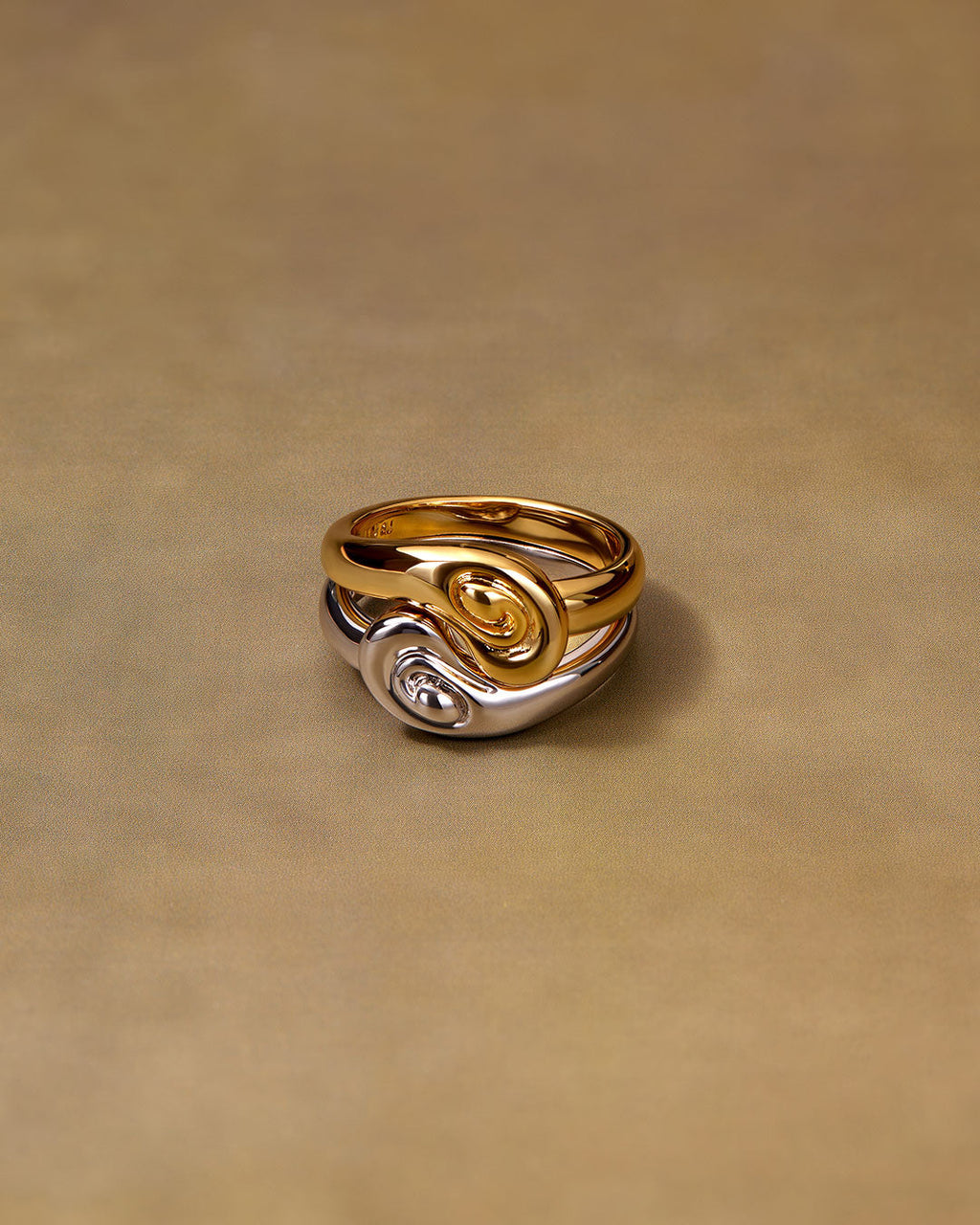 Two-Tone Coquille Ring Set — alternate view