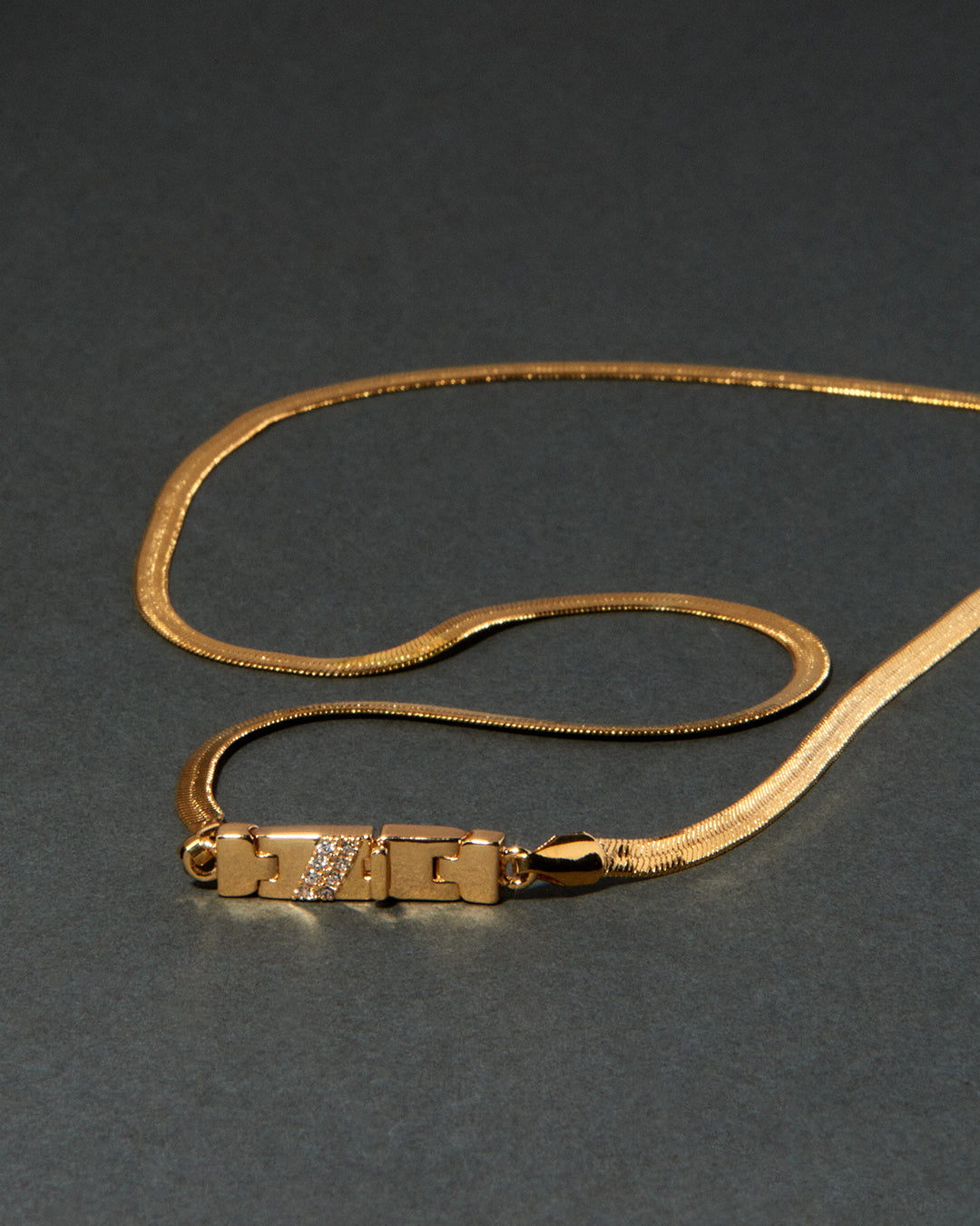 BF Herringbone Chain - Gold — detail view