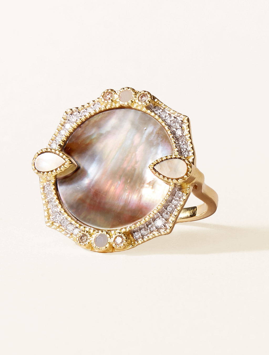 Janih Ring - Pink Mother-of-pearl - front view