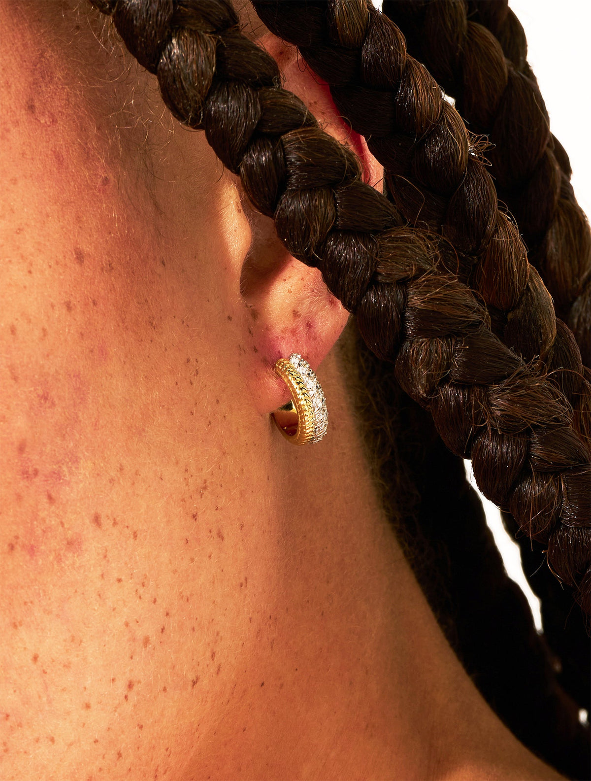 Minis hoop earrings Paradoxe - Or and argent - detail view