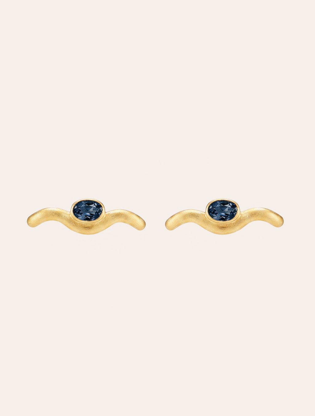 Azur Earrings - Quartz coloured Blue Dark - Riviera - front view