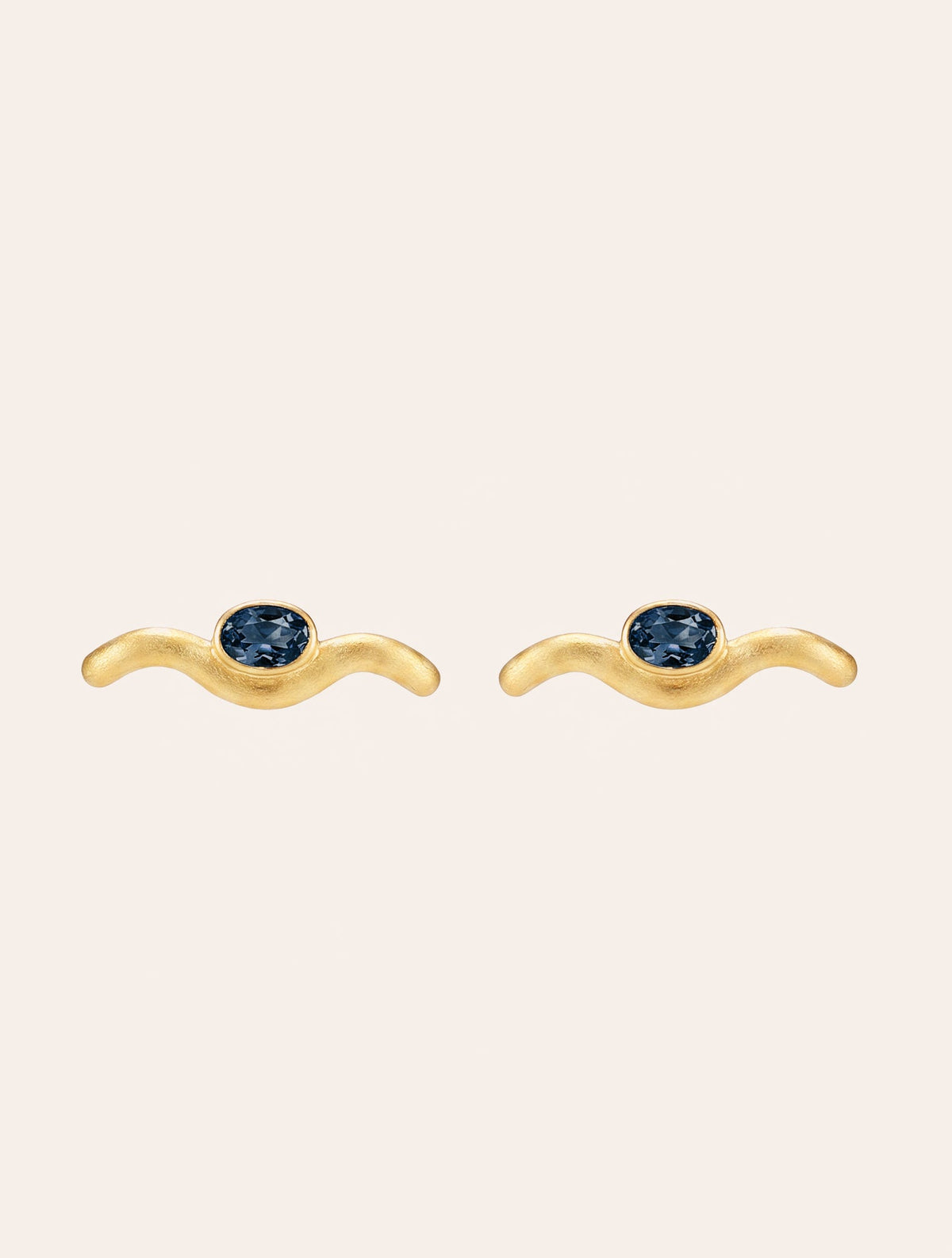 Azur Earrings - Quartz coloured Blue Dark - Riviera - front view