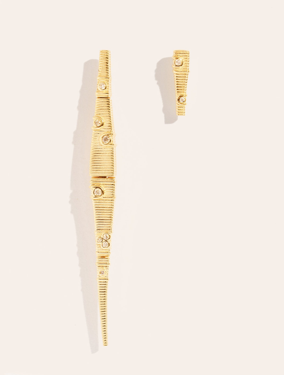 Hippocampes Earrings - Sun sauvage II - front view
