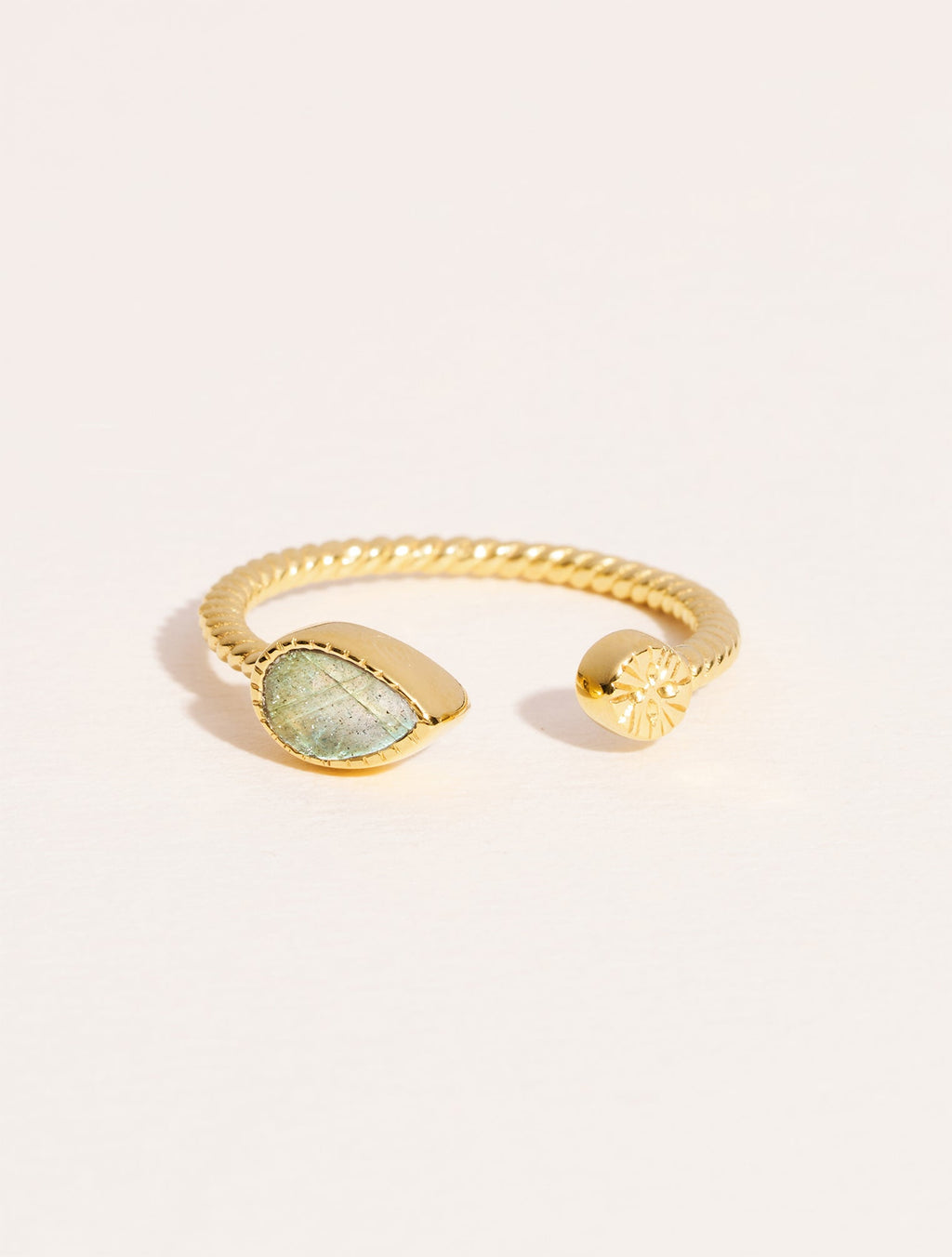 Bali Ring - Labradorite - front view