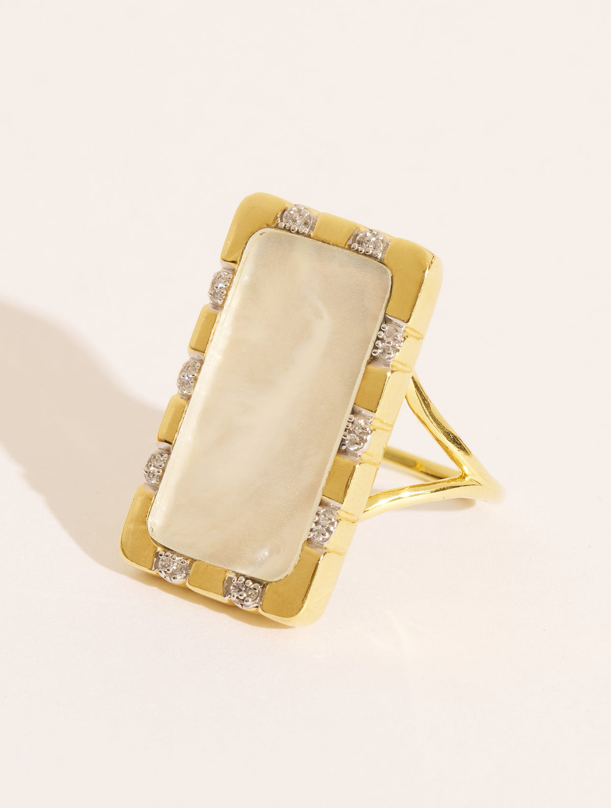Bianca Ring - Mother-of-pearl - front view