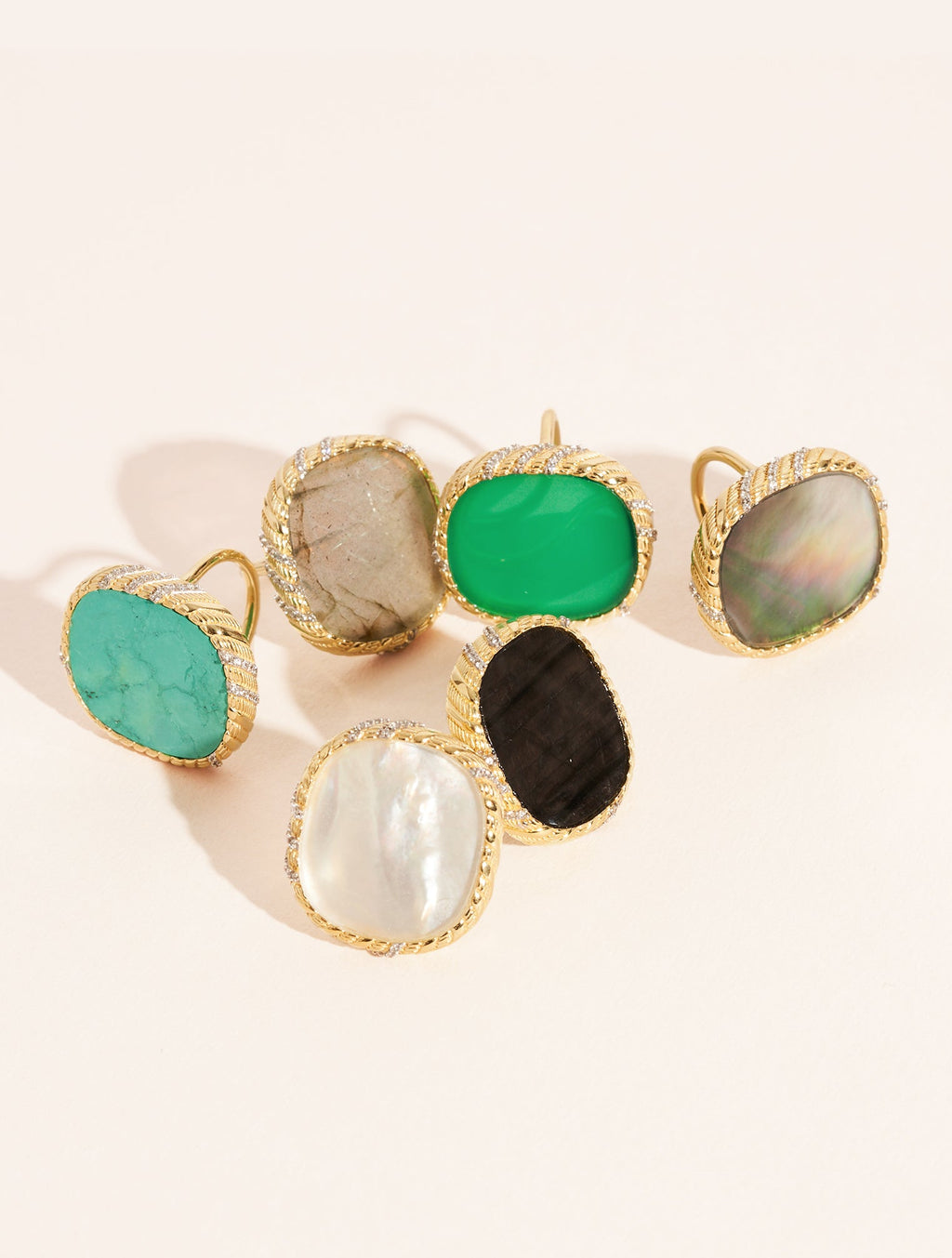 Dona Ring - Labradorite - detail view