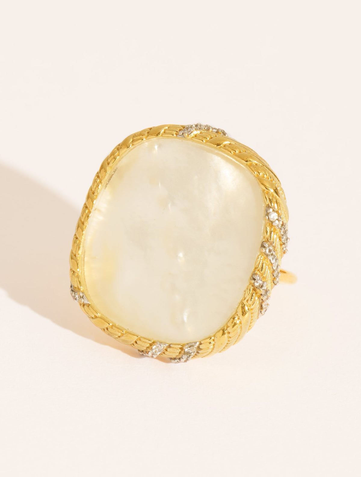 Dona Ring - Mother-of-pearl - front view