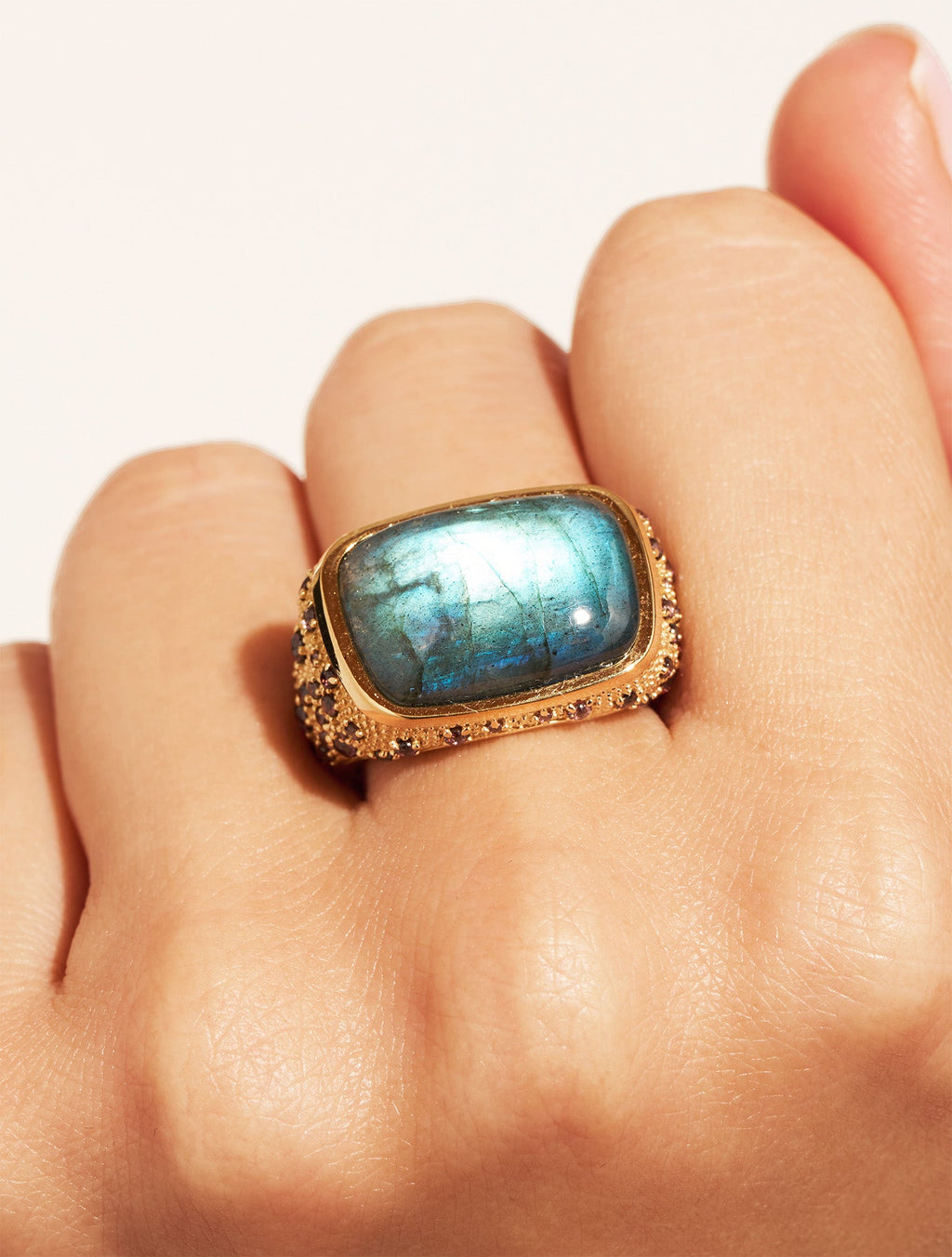 Empreinte Ring - Labradorite - alternate view