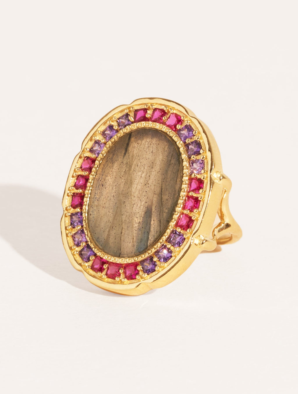 Hera Ring - Labradorite - front view