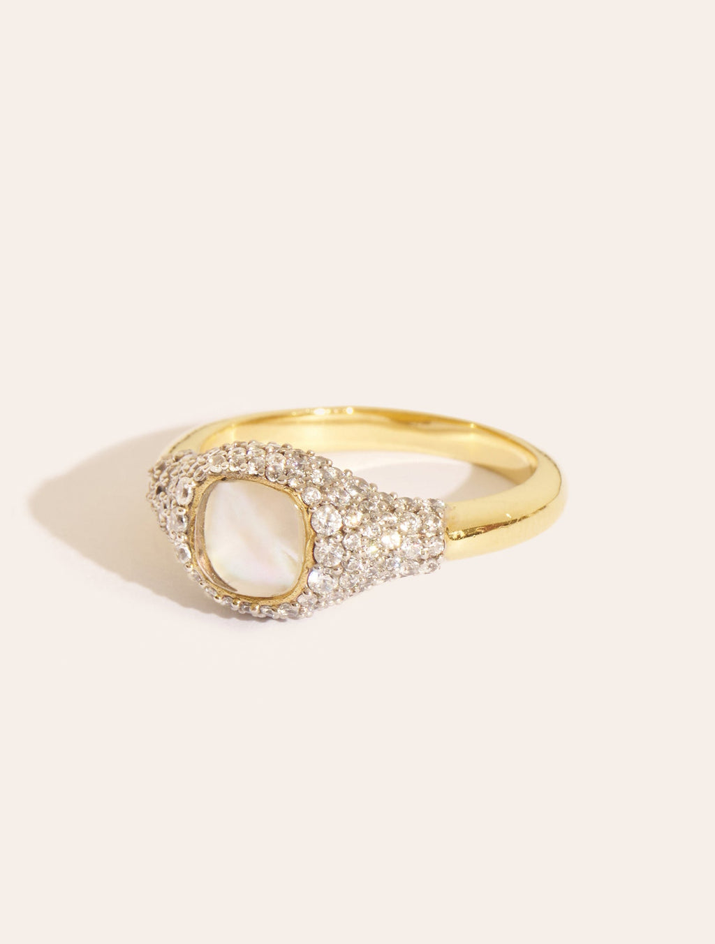 Holi Ring - Mother-of-pearl - front view