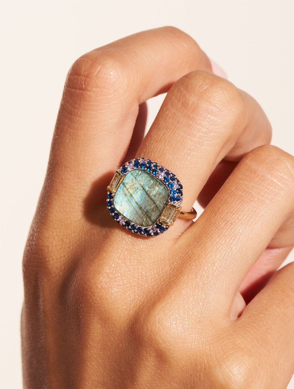 Idylle Ring - Labradorite - alternate view