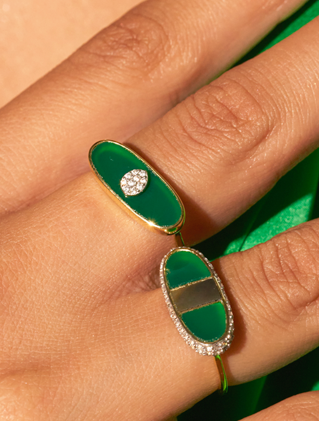 Izy Ring - 2 - Green Onyx - detail view
