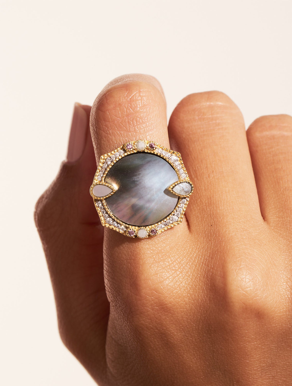 Janih Ring - Grey Mother-of-pearl - another angle