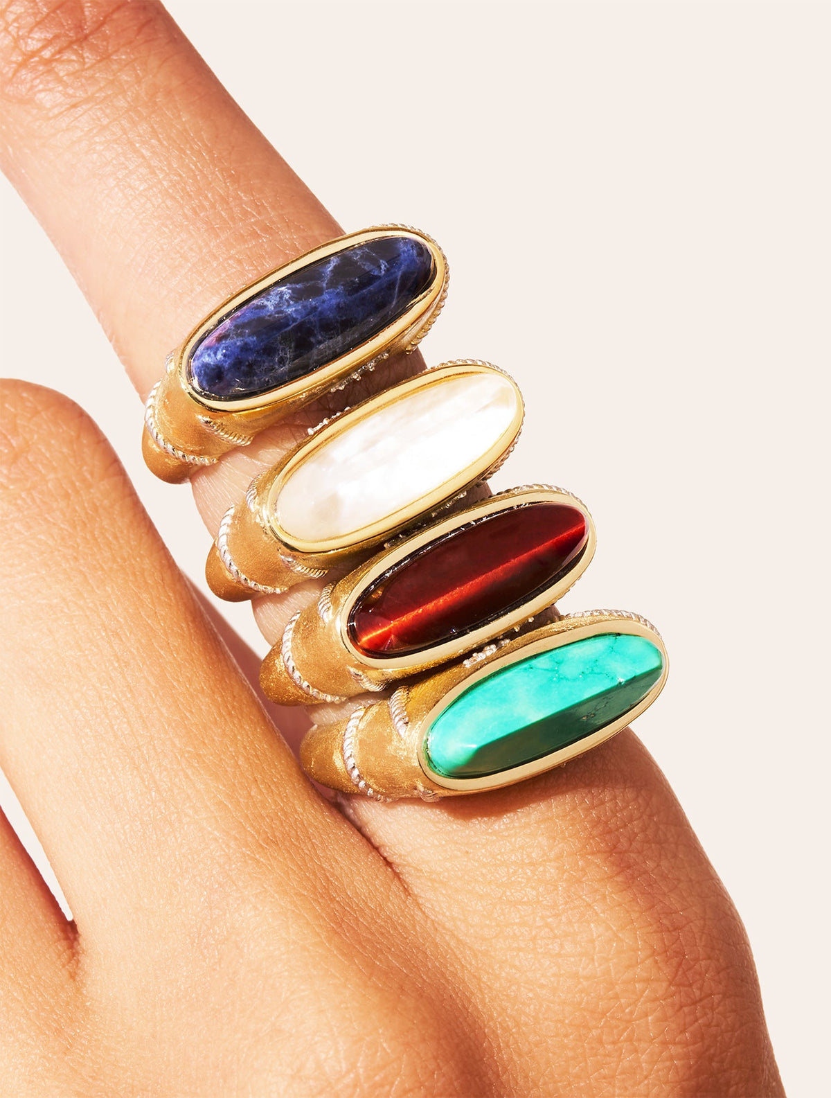 Minuit Ring - Oeil of Tigre - another angle