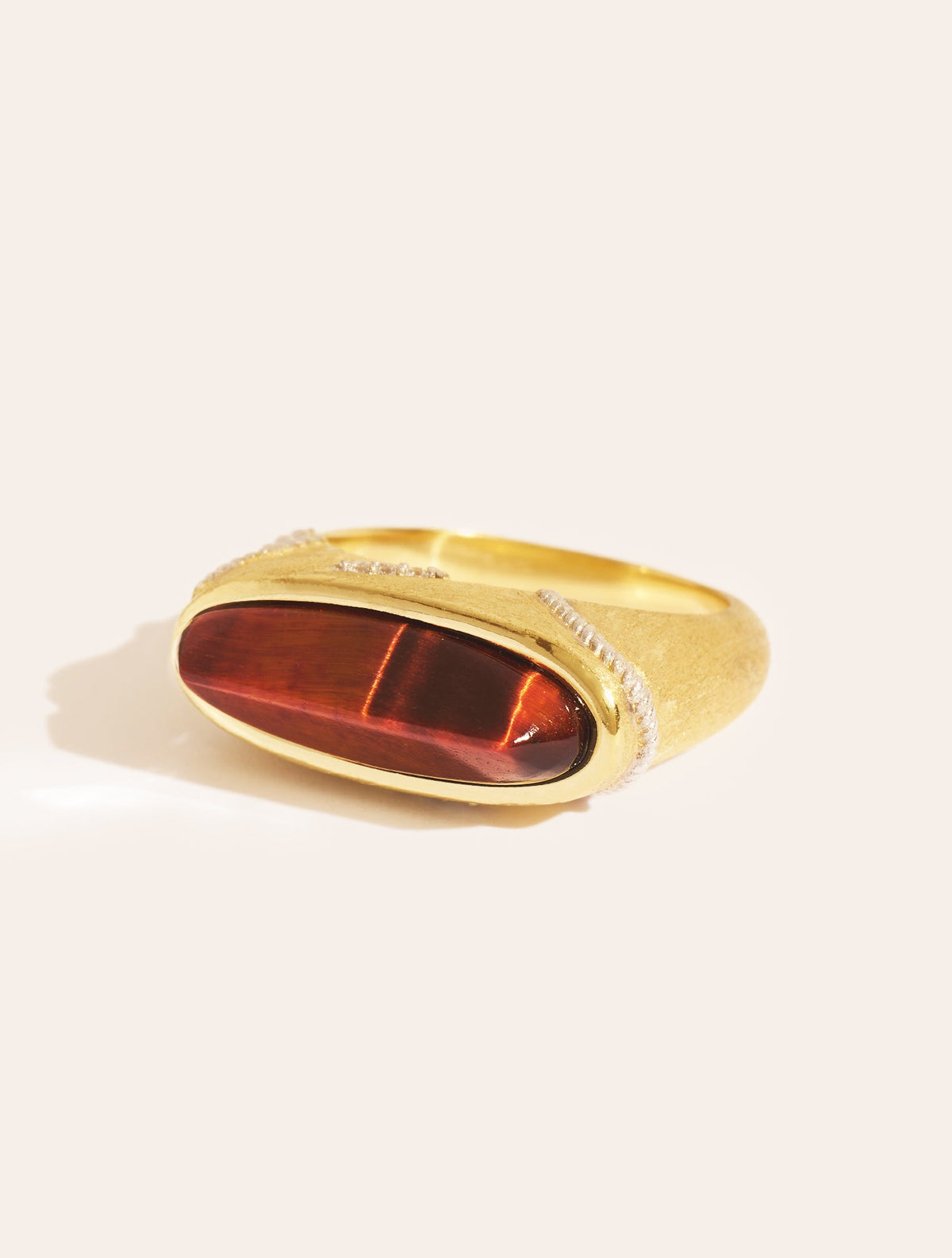 Minuit Ring - Oeil of Tigre - front view
