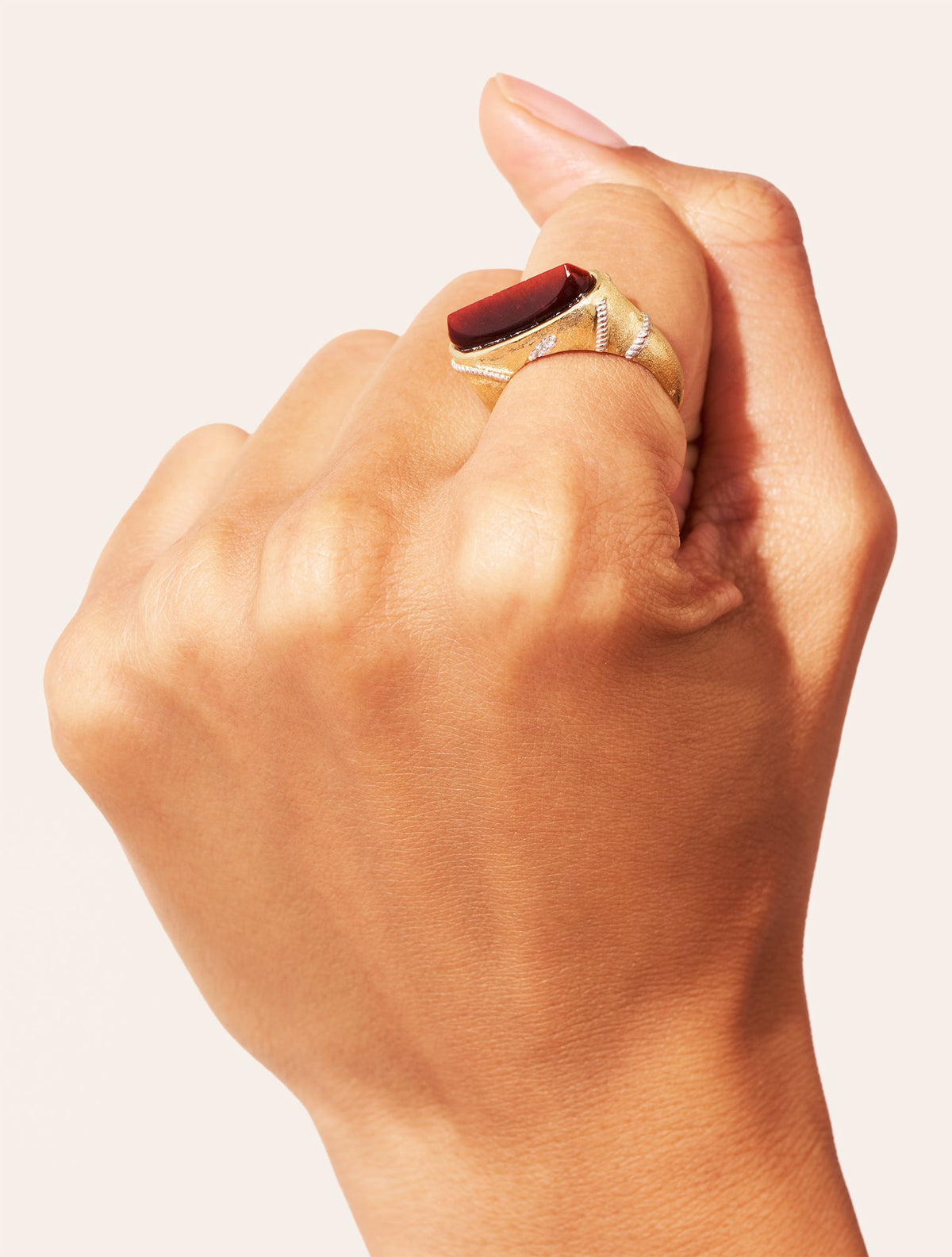 Minuit Ring - Oeil of Tigre - detail view