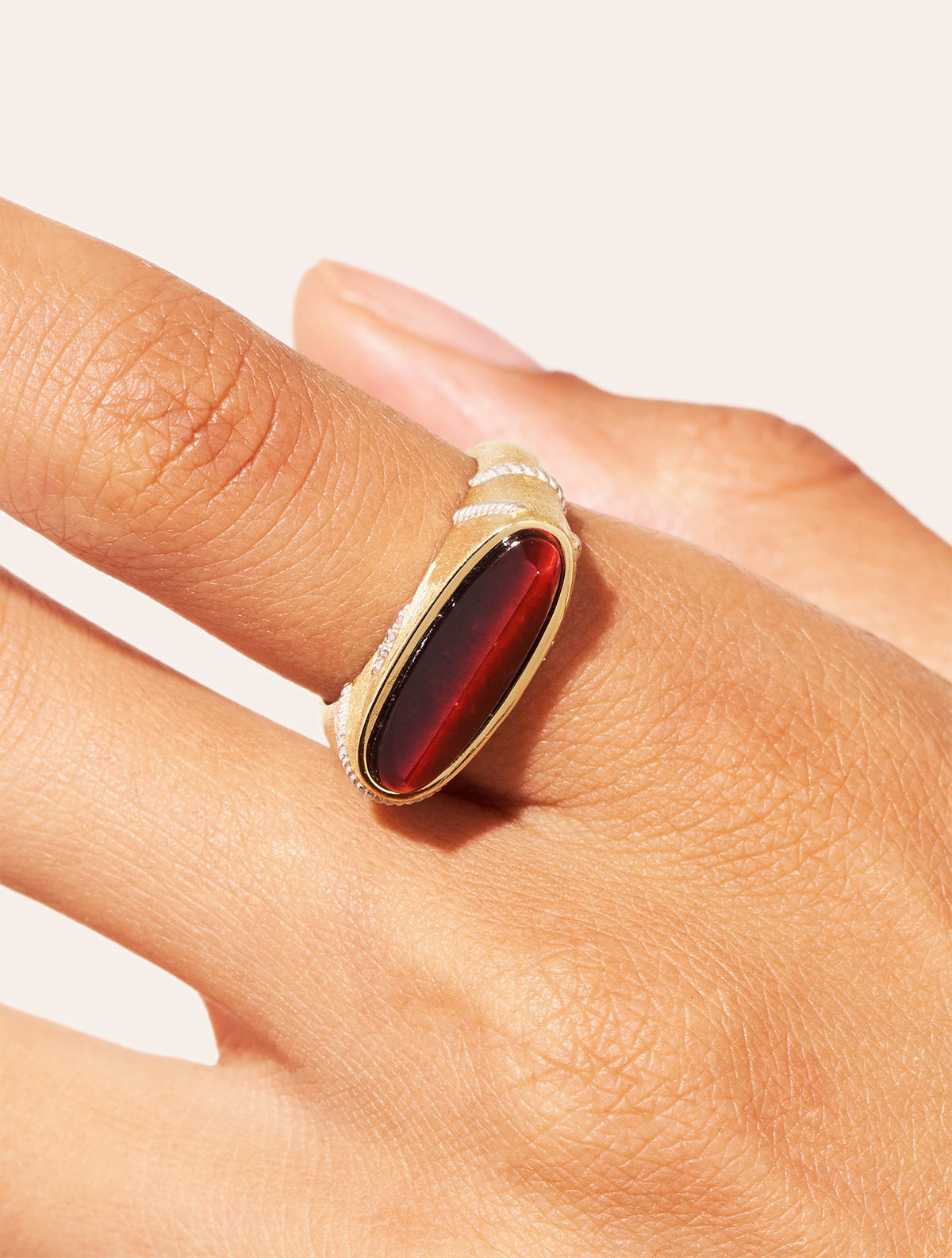 Minuit Ring - Oeil of Tigre - alternate view