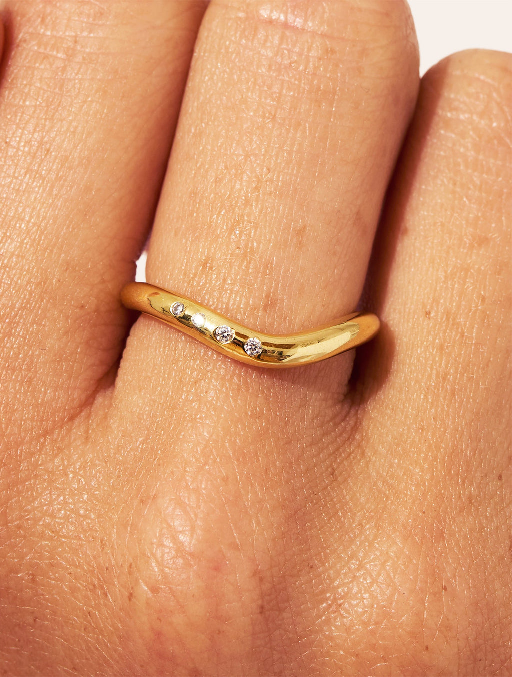 Origine Ring - 4 zircons sertis - alternate view