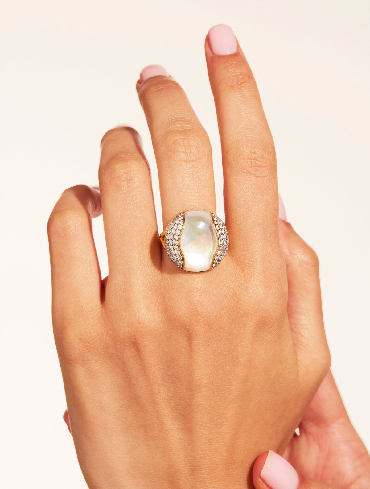 Vertige Ring - Mother-of-pearl - alternate view