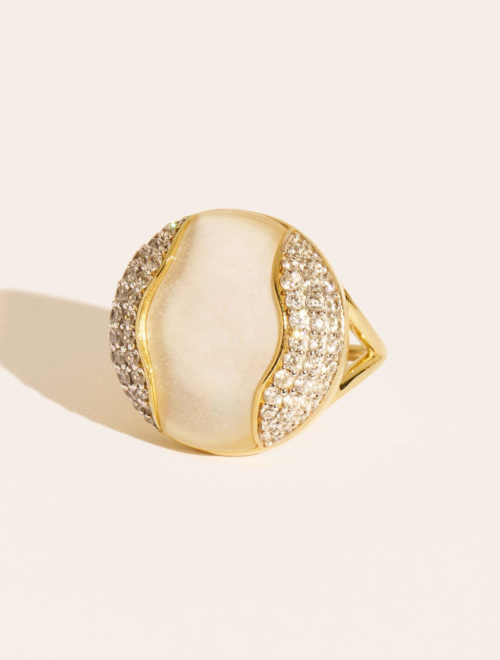 Vertige Ring - Mother-of-pearl - front view