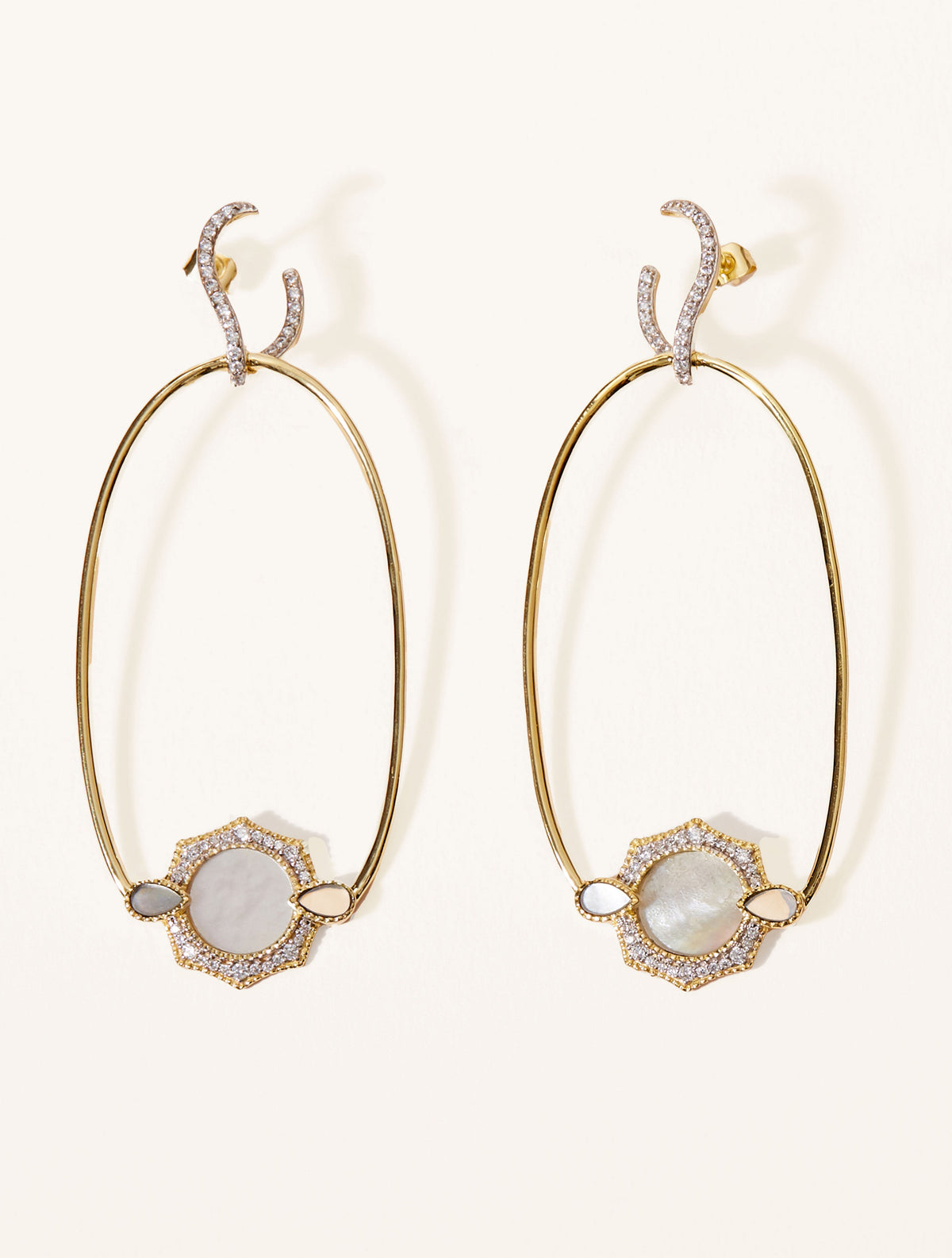 Janih Earrings - Mother-of-pearl - front view