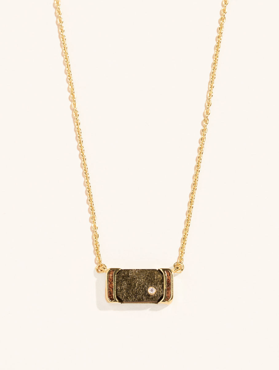 Berry Necklace - Golden Obsidienne - front view