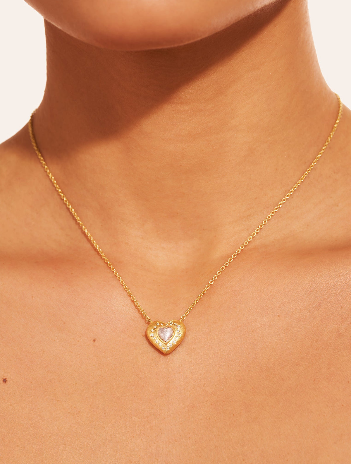 Magnetique Necklace - Coeur - Zircon White and argent - alternate view