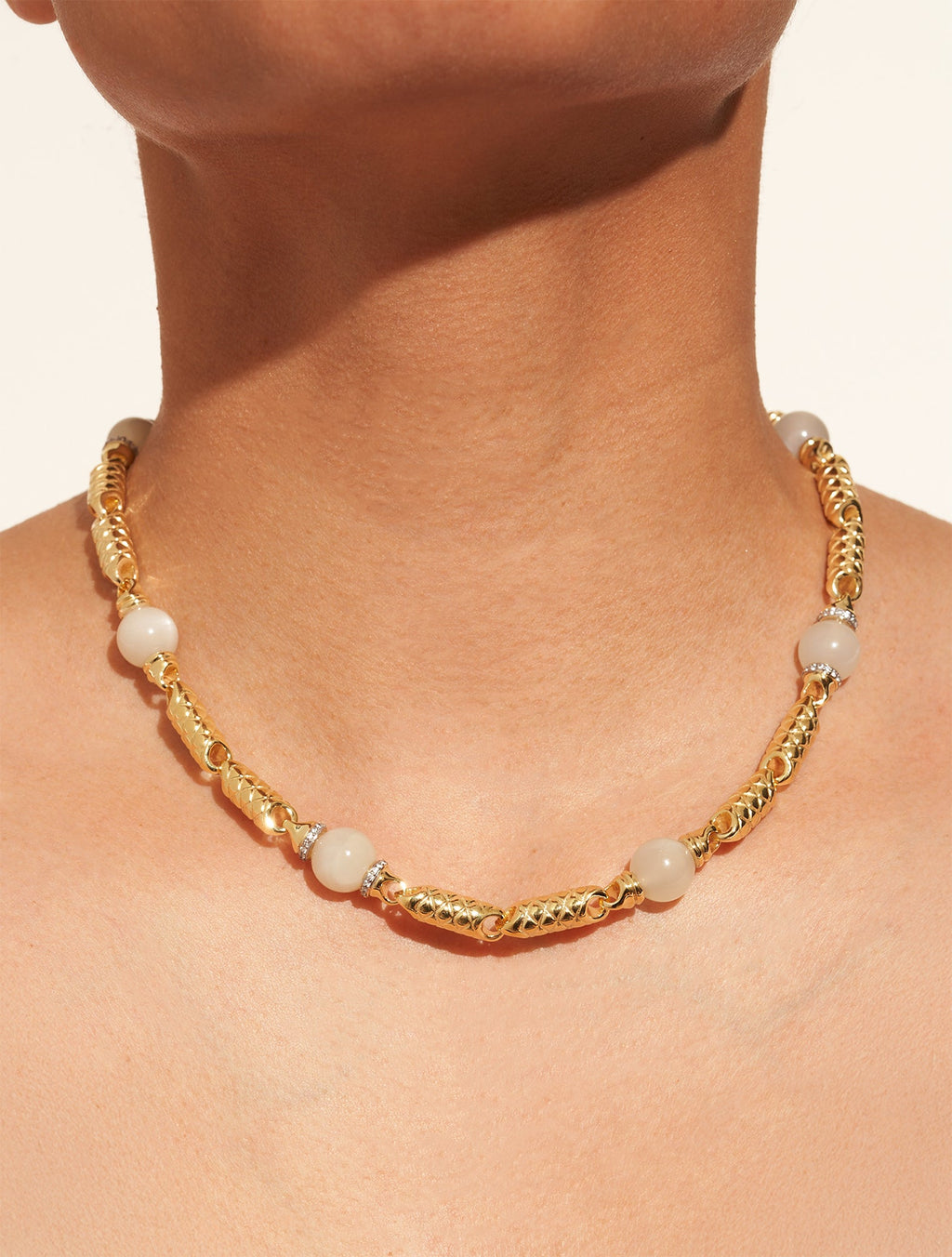 Oro Necklace - Stone of Moon - alternate view