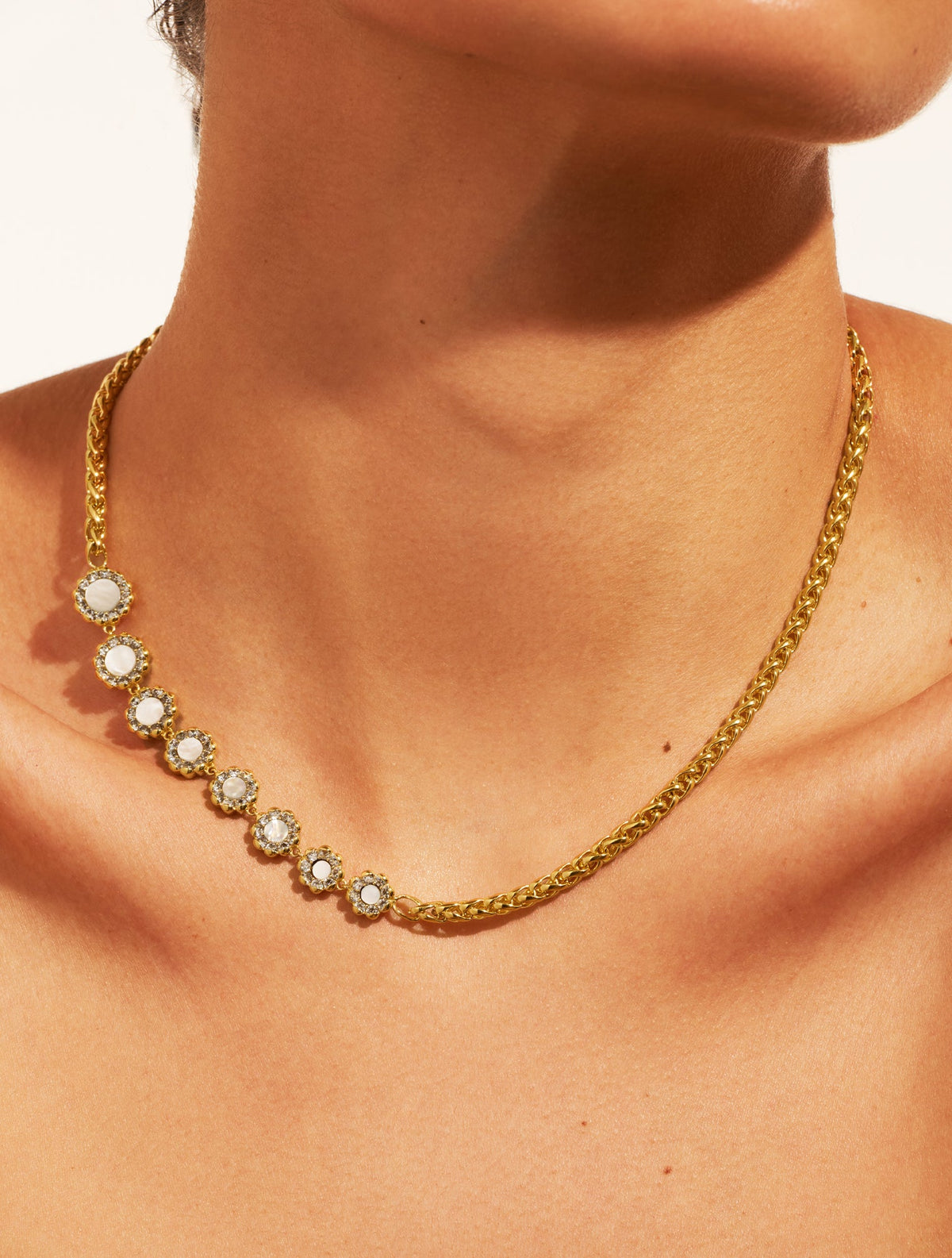 Rive Necklace - D'or - Mother-of-pearl - alternate view