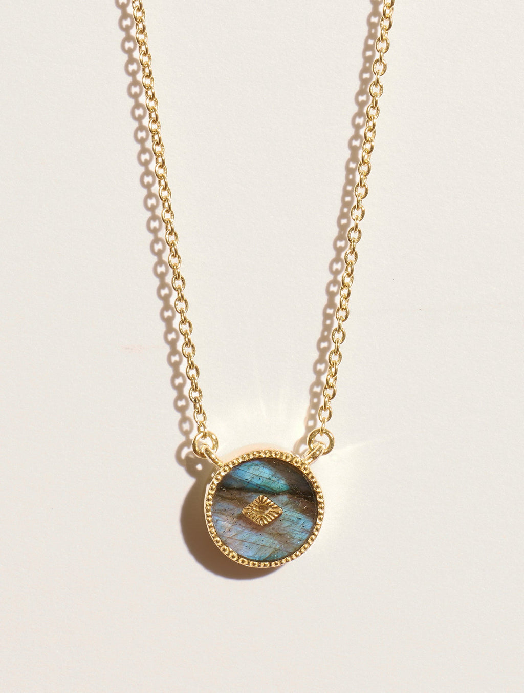 Sanja Necklace - Labradorite - front view