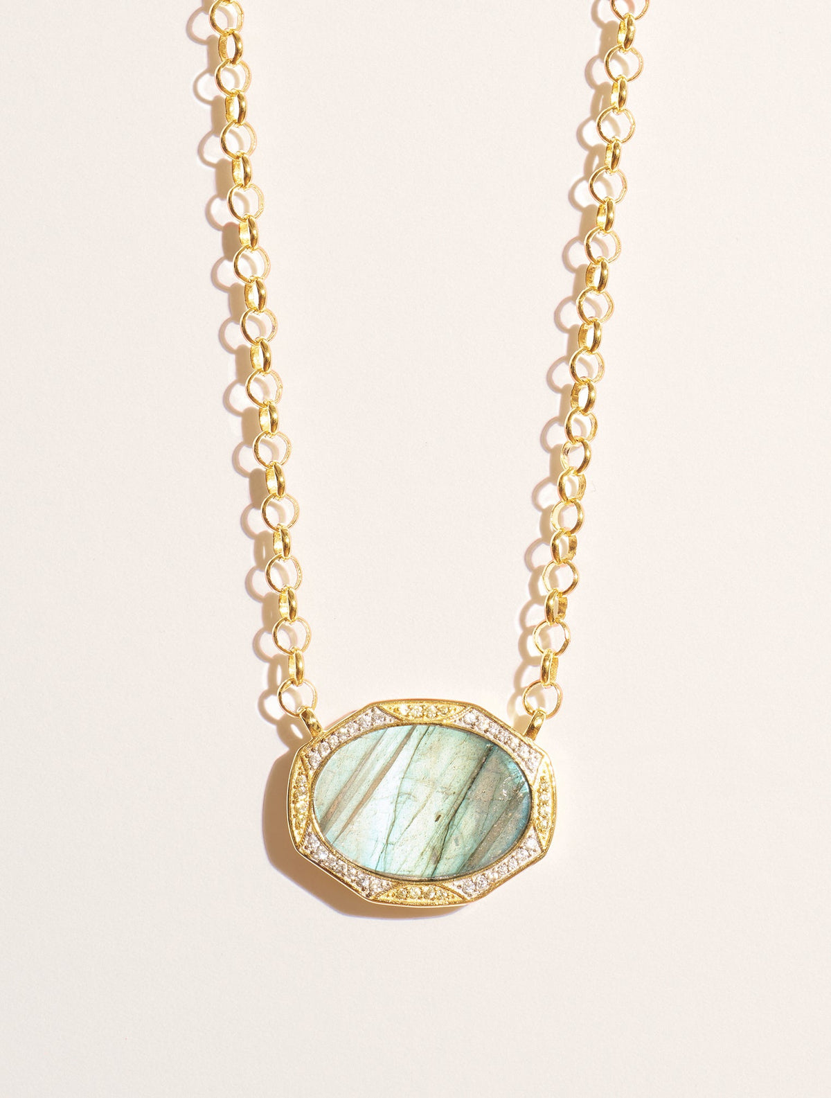 Sinaï Necklace - Labradorite - front view