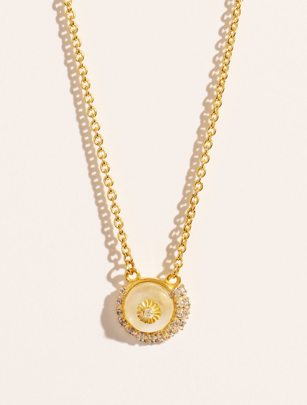 Coquillage Necklace - Mother-of-pearl - front view