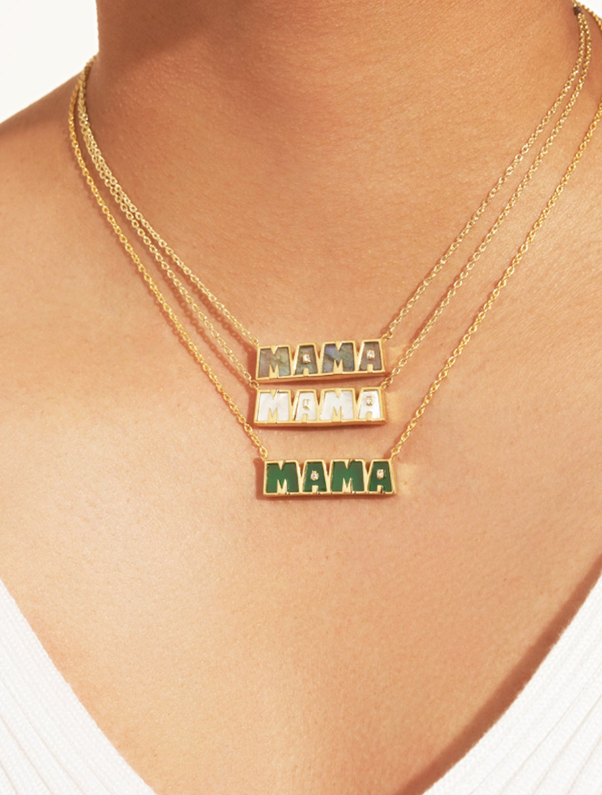 Mama Necklace - Labradorite - detail view