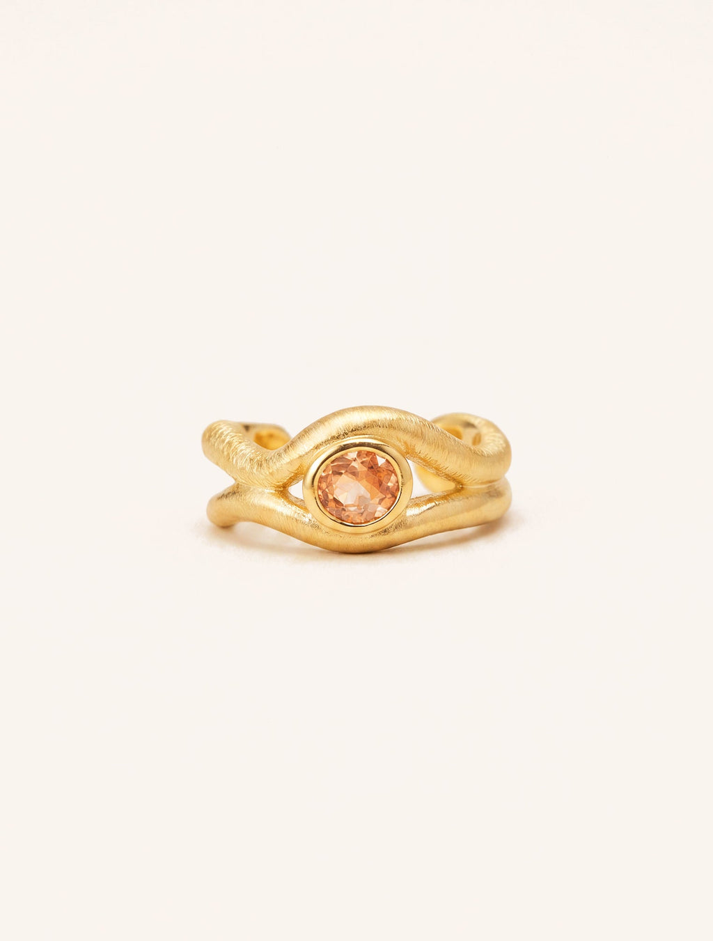 Earcuff - Quartz coloured champagne - Riviera - front view