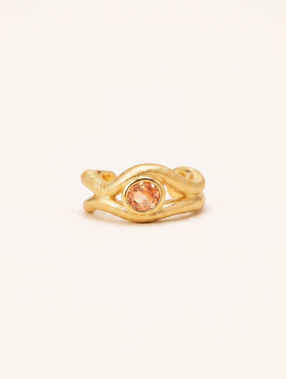 Earcuff - Quartz coloured champagne - Riviera - front view