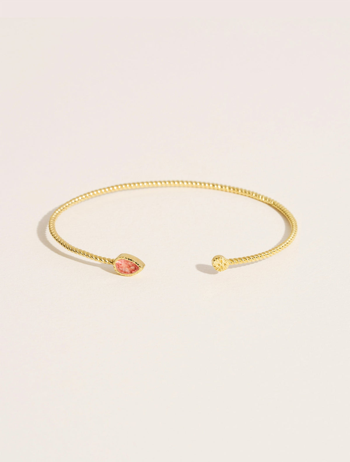 Bali Bangle - Quartz Fraise - front view