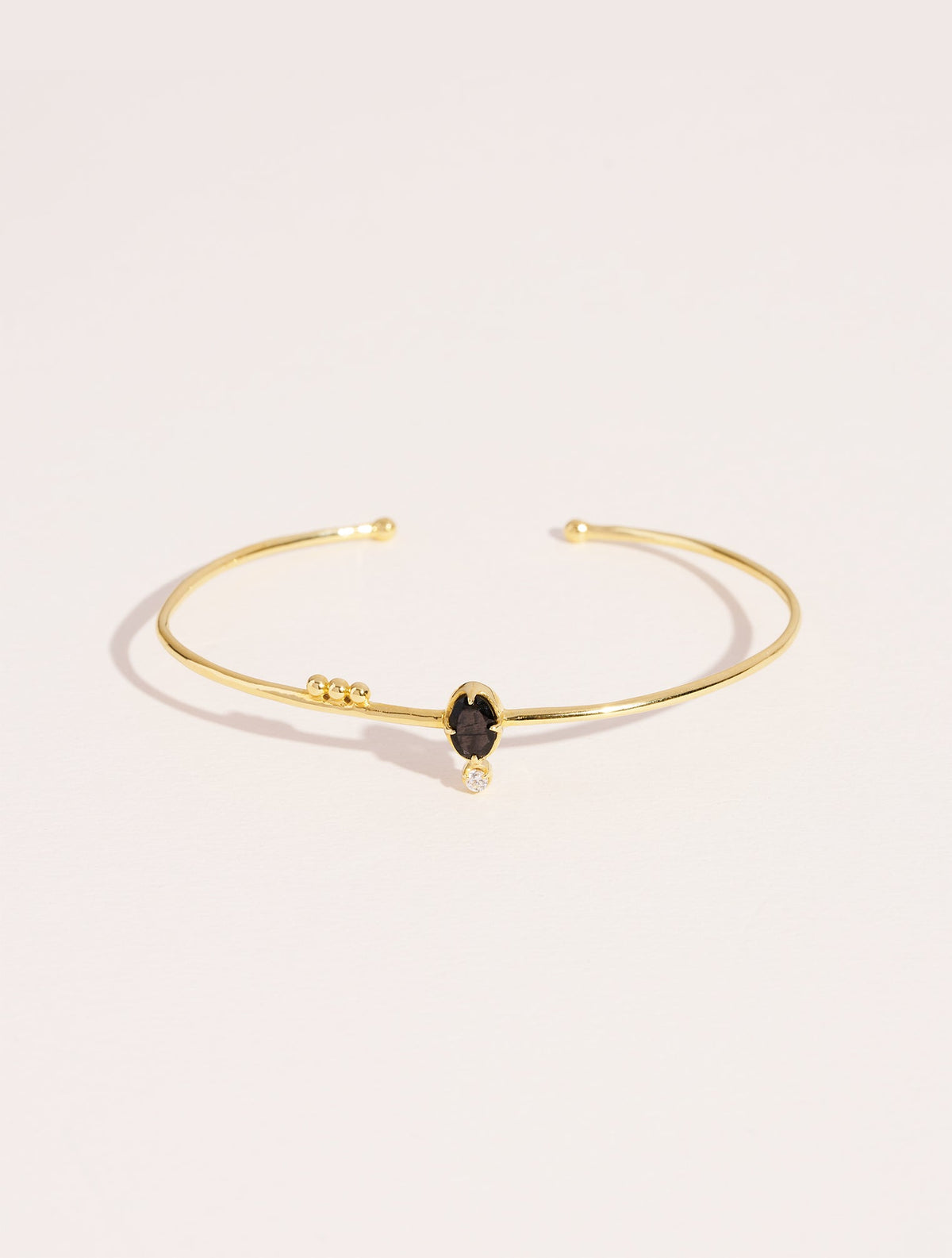 Mani Bangle - Textured Onyx - front view