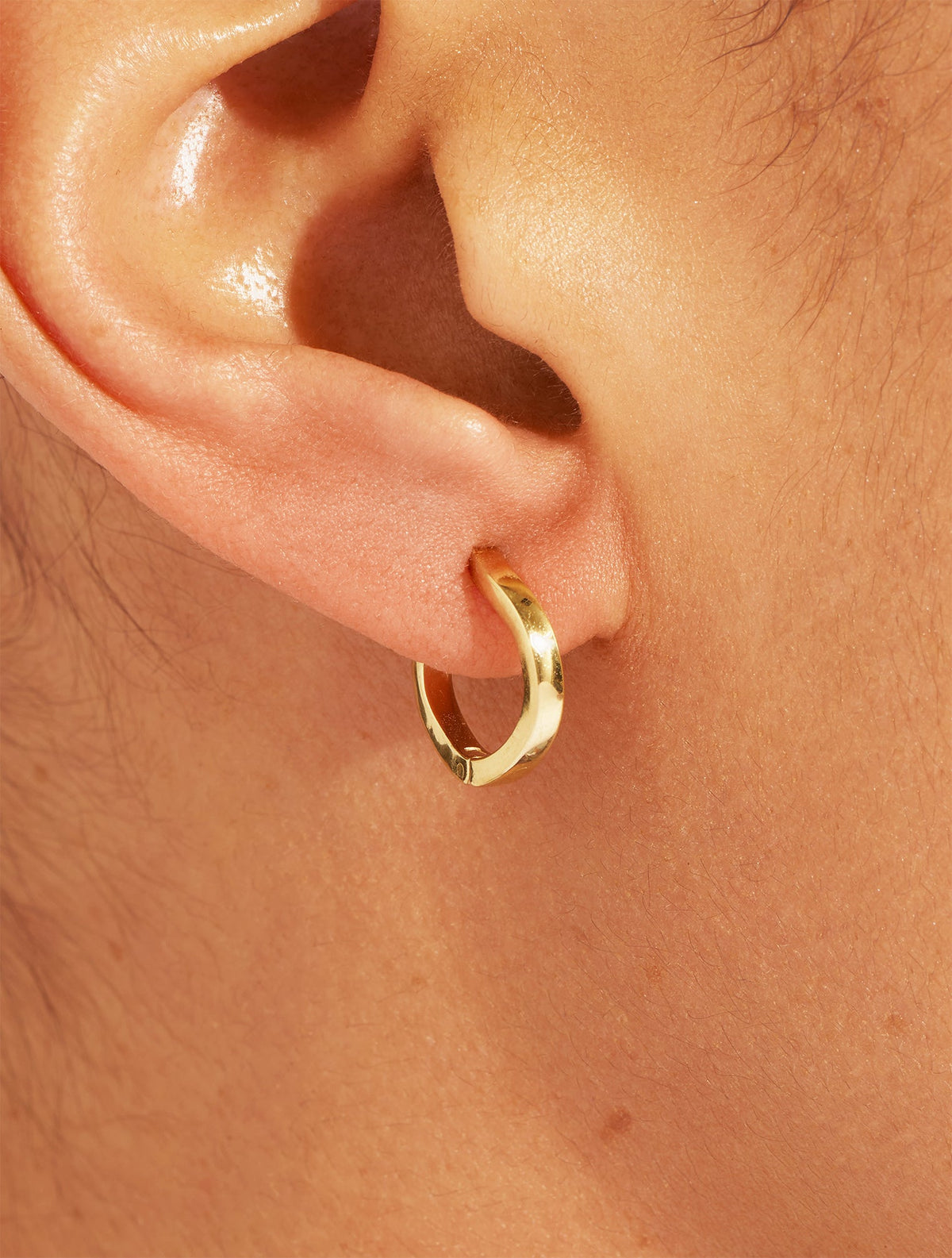 Mini Earrings - Vague - Sun sauvage II - another angle