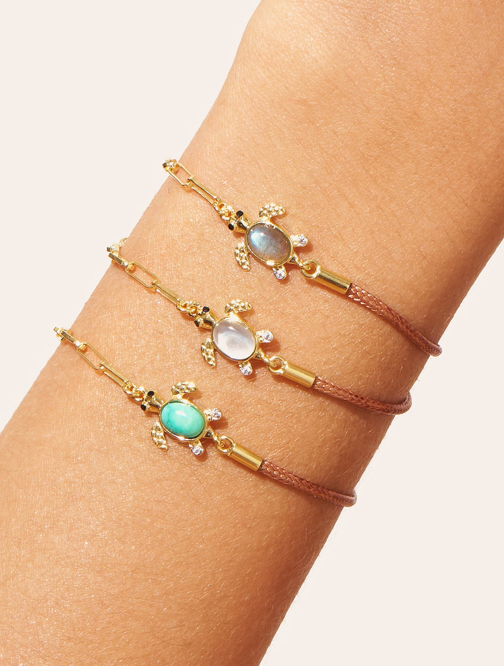 Tortue Bracelet - Labradorite/beige - Sun sauvage II - alternate view