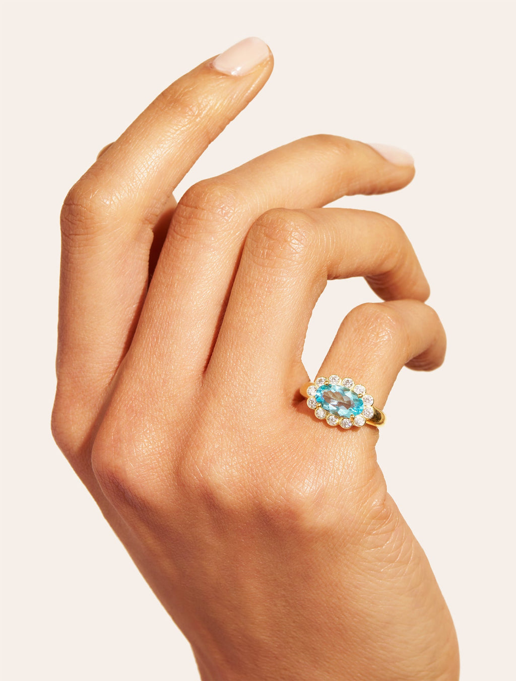 Pinky ring Blue - Sun sauvage II - detail view
